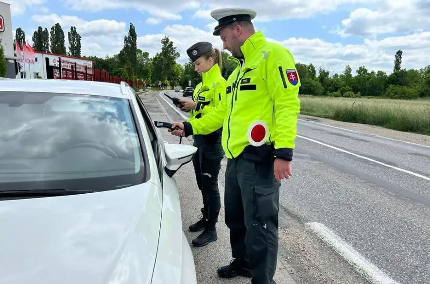 Akcia Roadpol Alcohol & Drugs: Policajti odobrali vodičské preukazy 17 vodičom