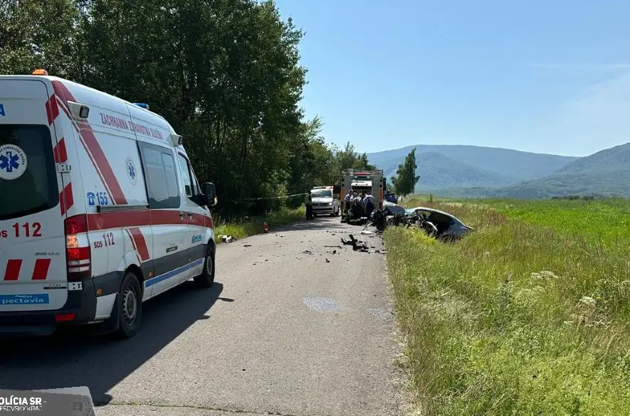 Čelná zrážka: Jeden z vodičov nafúkal takmer 2,6 promile + FOTO