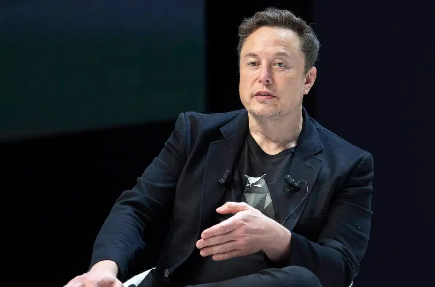 Elon Musk potvrdil, že prispieva na Trumpovu kampaň. Poprel výšku darov