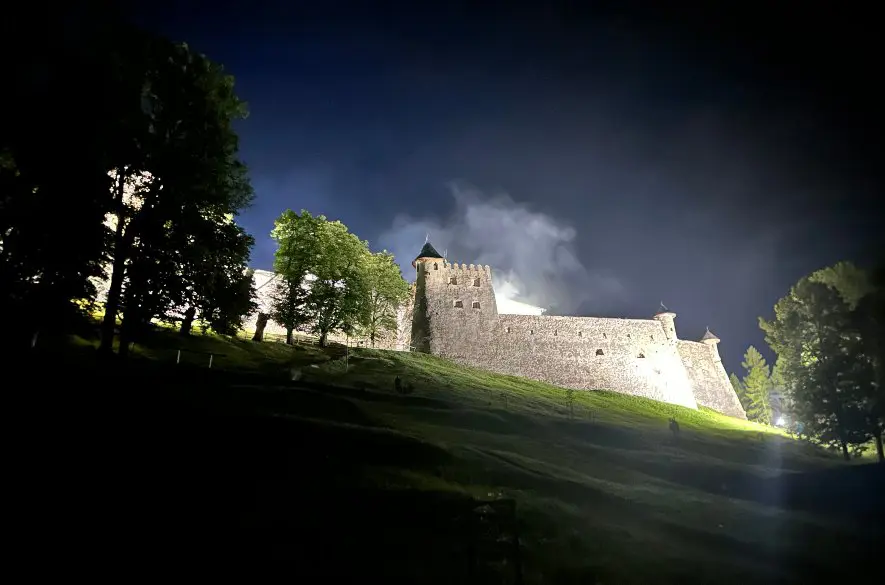 Stará Ľubovňa: Hrad počas noci odkryl svoju históriu + FOTO