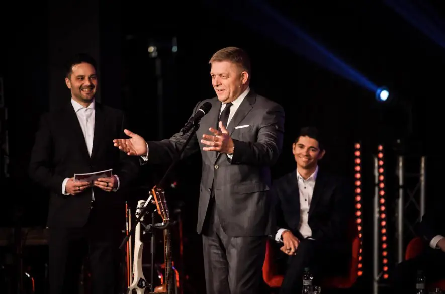 Robert Fico: Ak sa neobnoví tranzit, Slovnaft prestane dodávať Ukrajine naftu + VIDEO