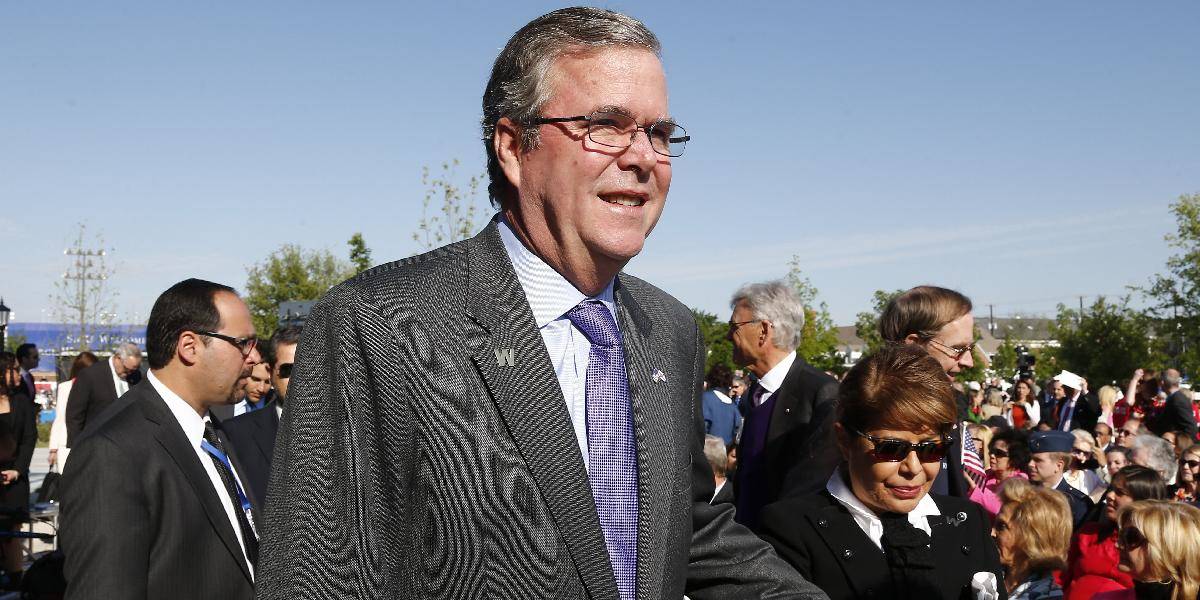 Nezhody v rodine Bushovcov: Nevedia či by Jeb mal kandidovať za prezidenta