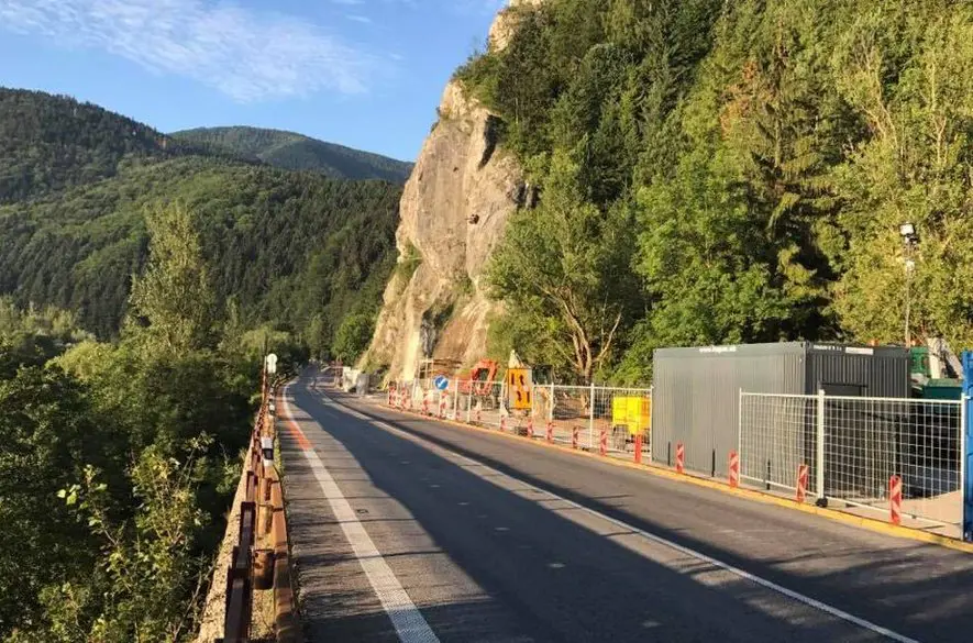 Vyhnite sa Strečnu! Začínajú sa dopravné obmedzenia, otvorený bude jeden pruh + VIDEO