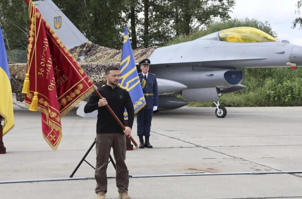 Padne ďalšie tabu? Ukrajinci by mohli pre F-16 verbovať západných pilotov