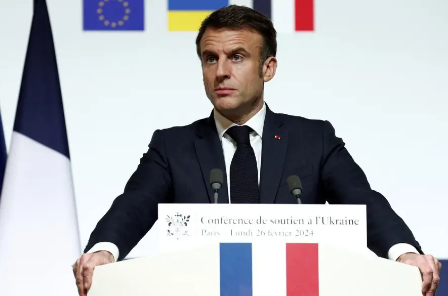 Macron iránskemu lídrovi Pezeškijánovi: Cyklus odvetných opatrení sa musí zastaviť