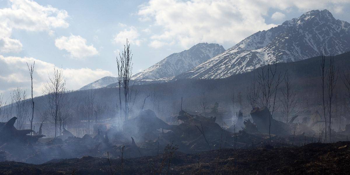 Tatry sú zachránené: Hasiči stabilizovali požiar