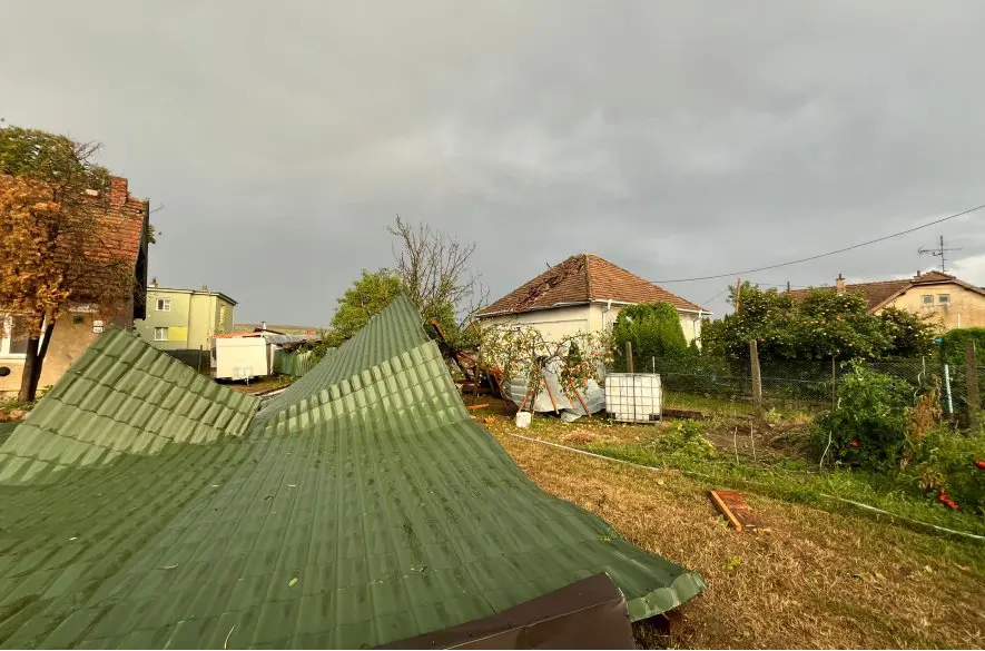 Trnavský a Nitriansky kraj zasiahli silné búrky: Zanechali po sebe obrovskú spúšť + FOTO