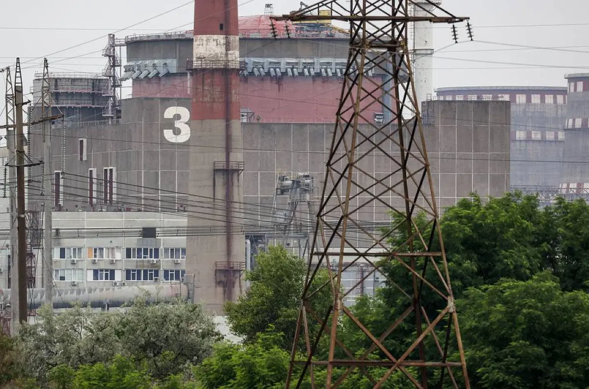 MAAE: Chladiaca veža elektrárne v Záporoží si po požiari vyžaduje demoláciu