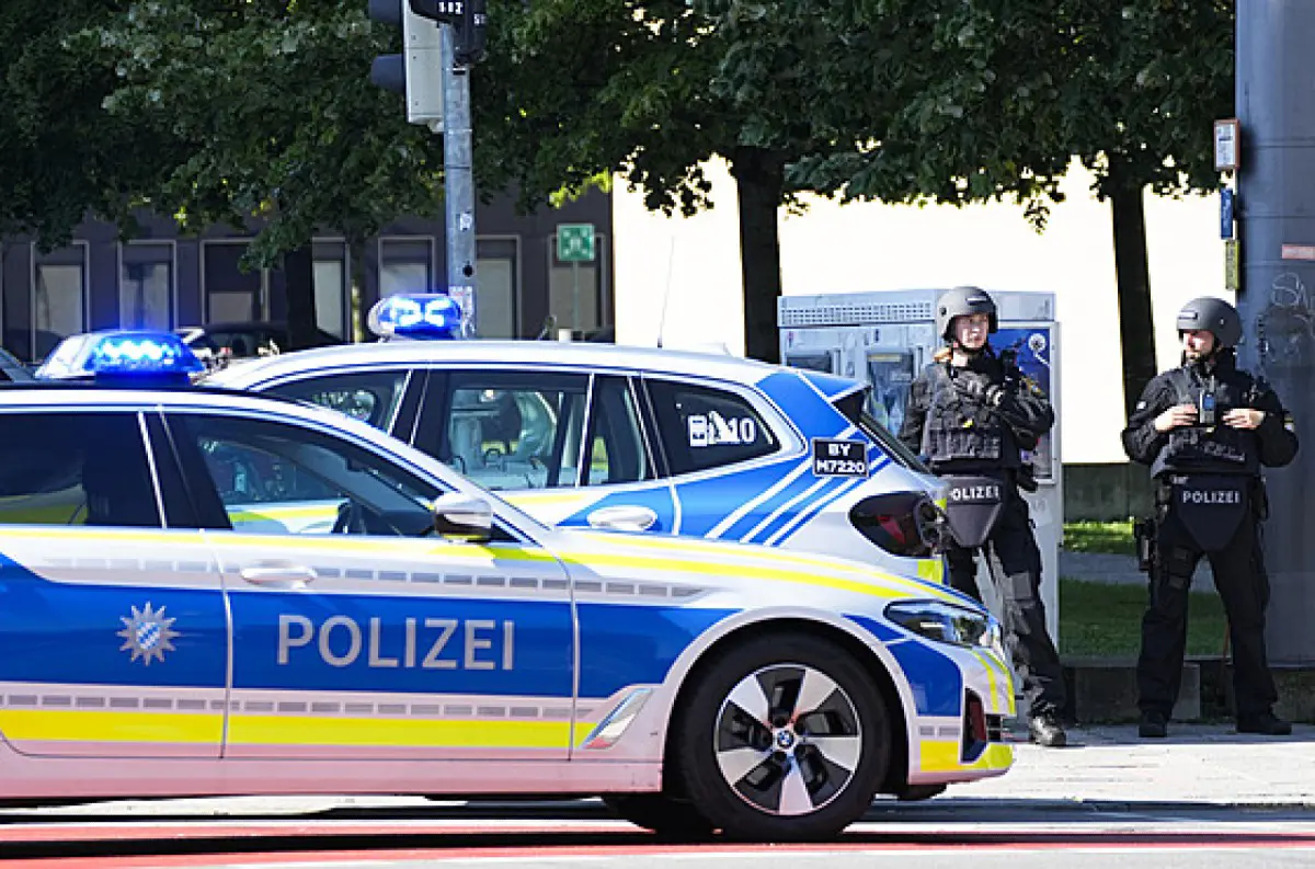 Sýrčan v Bavorsku plánoval útok mačetou na vojakov, polícia ho zadržala