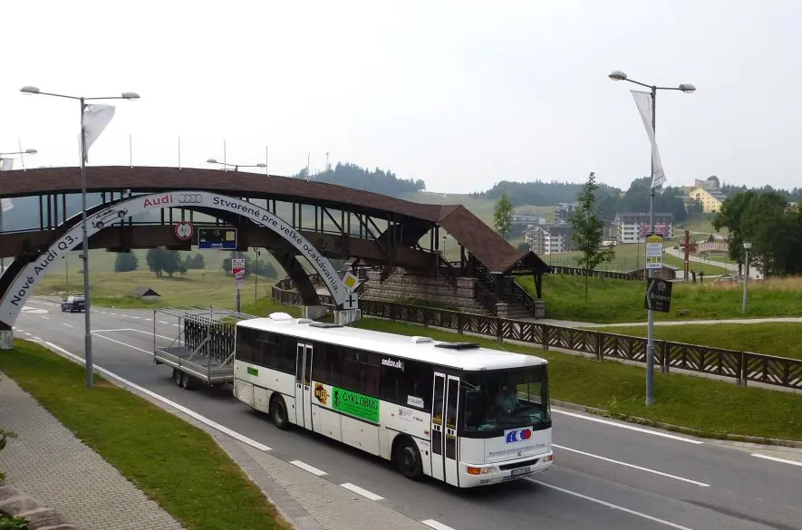 Donovaly: Havarijný stav dreveného mosta ohrozuje turistov aj dopravu