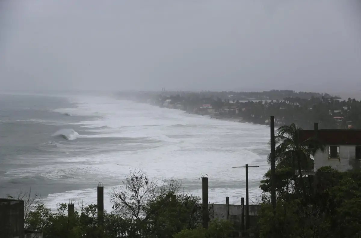 Hurikán John spôsobil chaos v Acapulcu: Hlásia päť obetí, počet môže byť vyšší + VIDEÁ