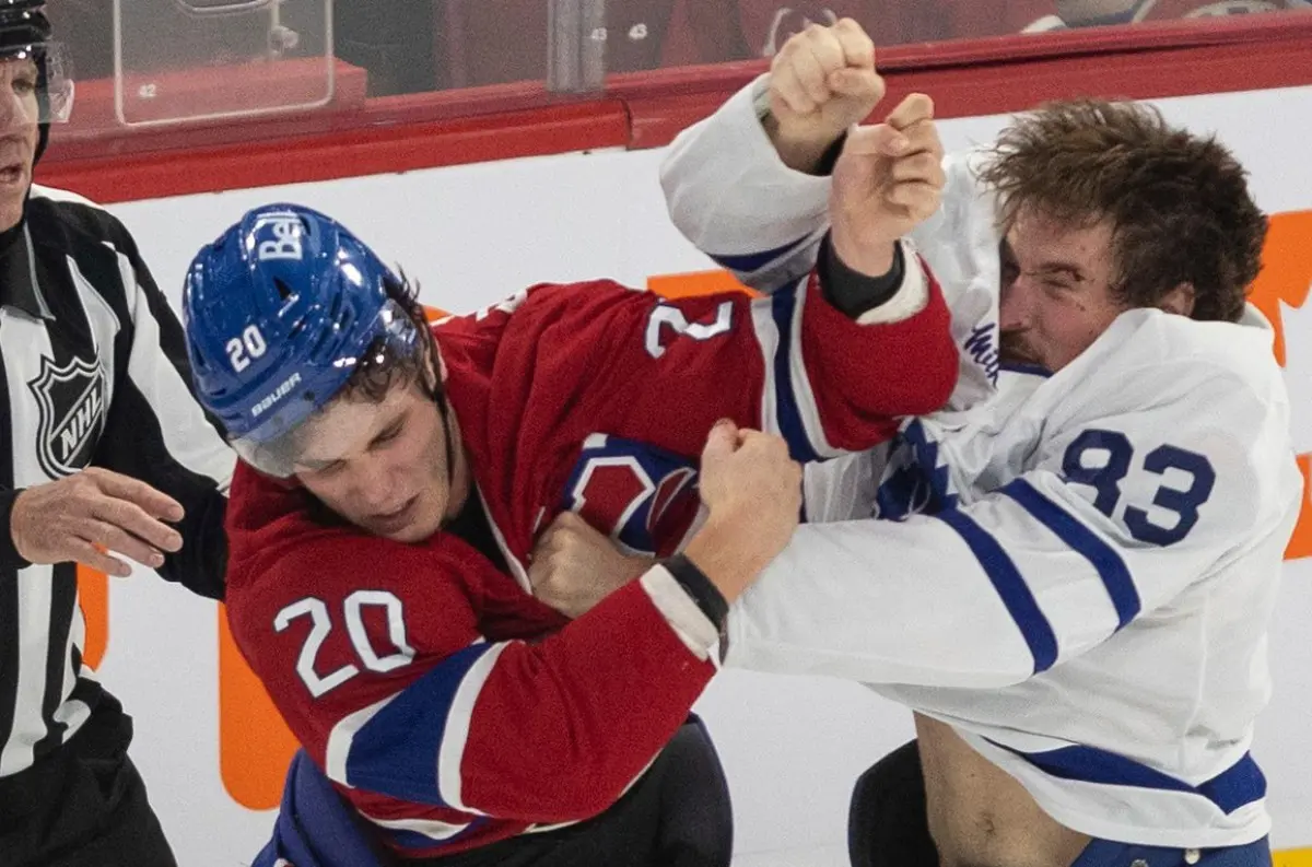 Slováci v NHL: Slafkovský sa pobil, ostatní hokejisti bez bodov + VIDEO