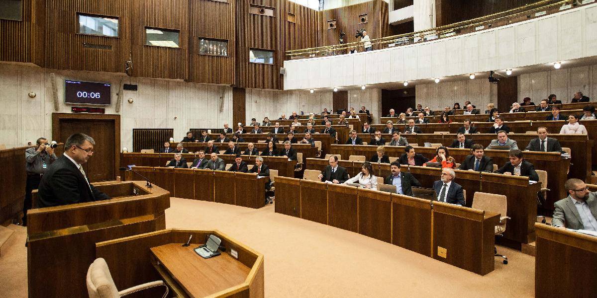 Opozícia zablokovala rokovanie ústavnoprávneho výboru