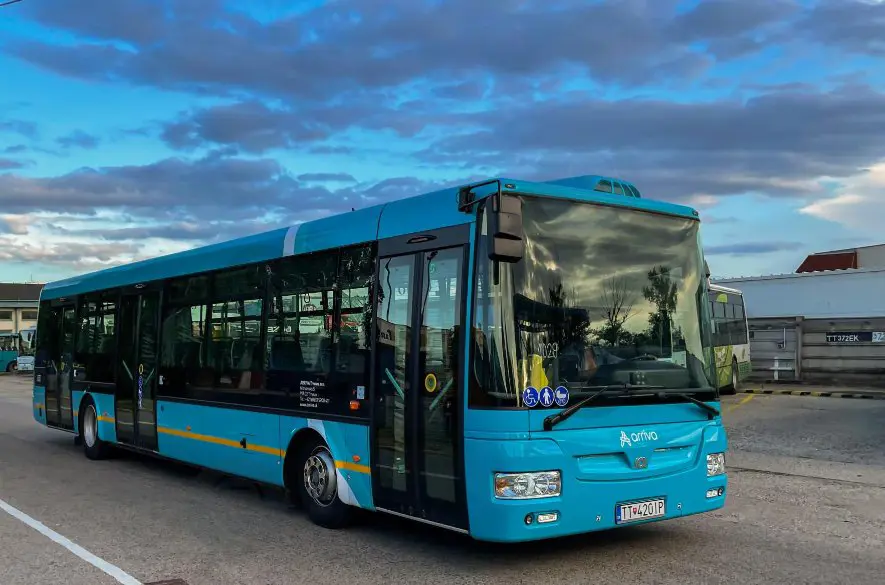 Trnava modernizuje mestskú autobusovú dopravu: Skoršie spoje a menej liniek od decembra