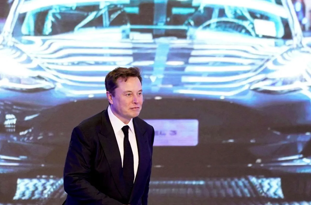 Tesla pripravuje prelom v autonómnych vozidlách: Čaká nás revolúcia s predstavením robotaxi vozidla?