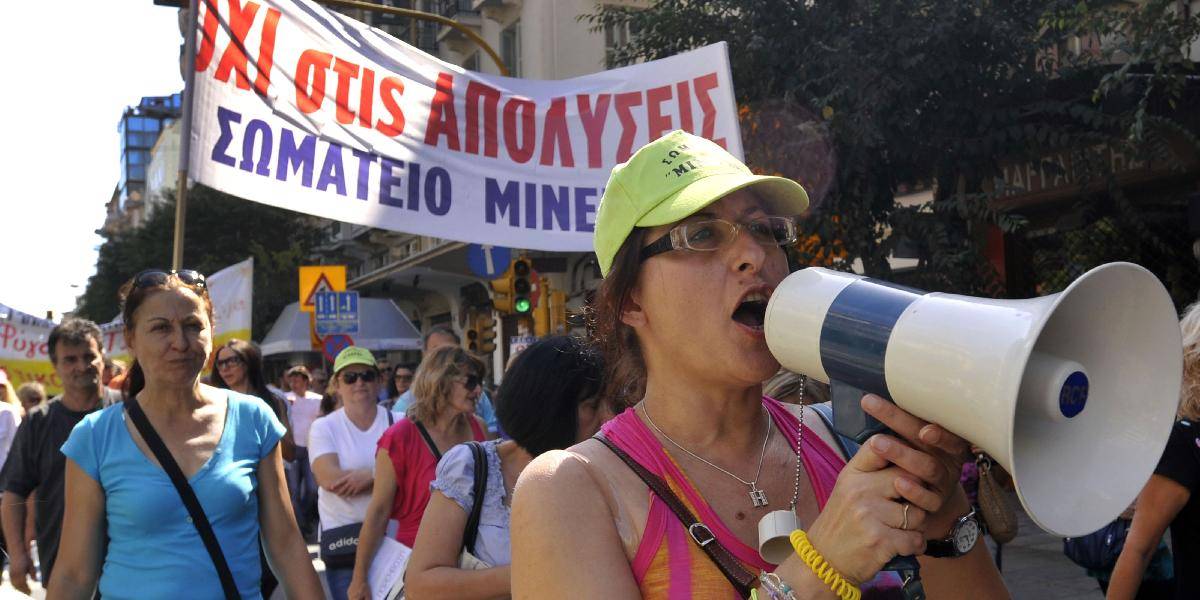 Grécko si uctilo sviatok práce 24 hodinovým štrajkom proti finančnej kríze