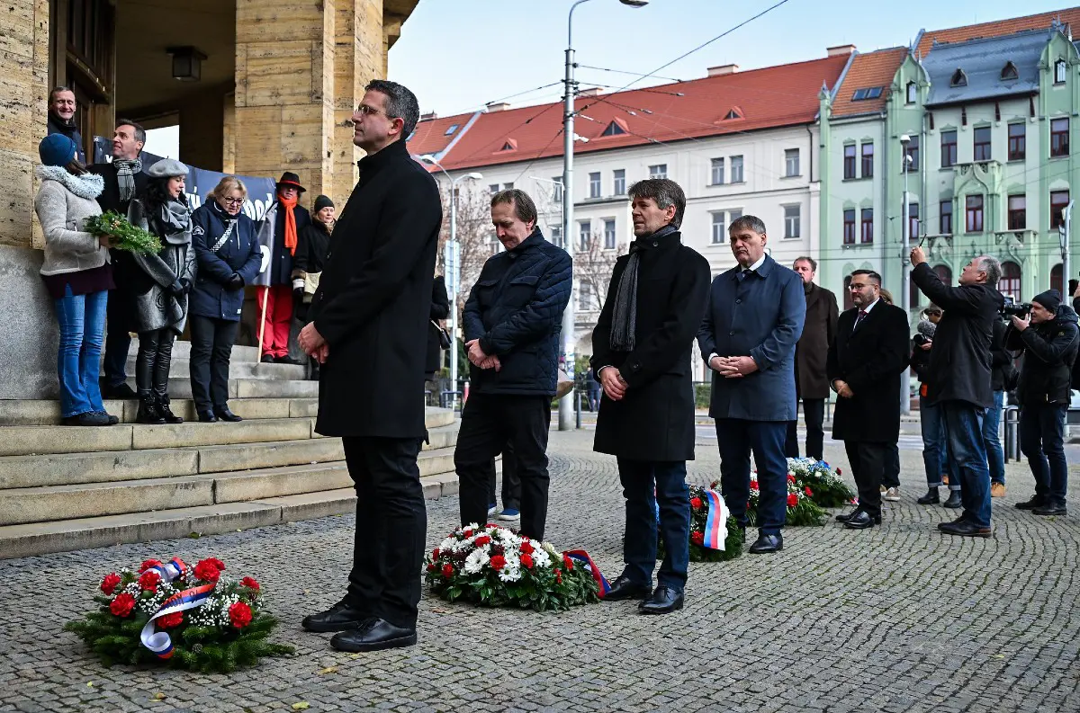 17. NOVEMBER  Marek Eštok: Nežná revolúcia otvorila brány slobode a demokracii