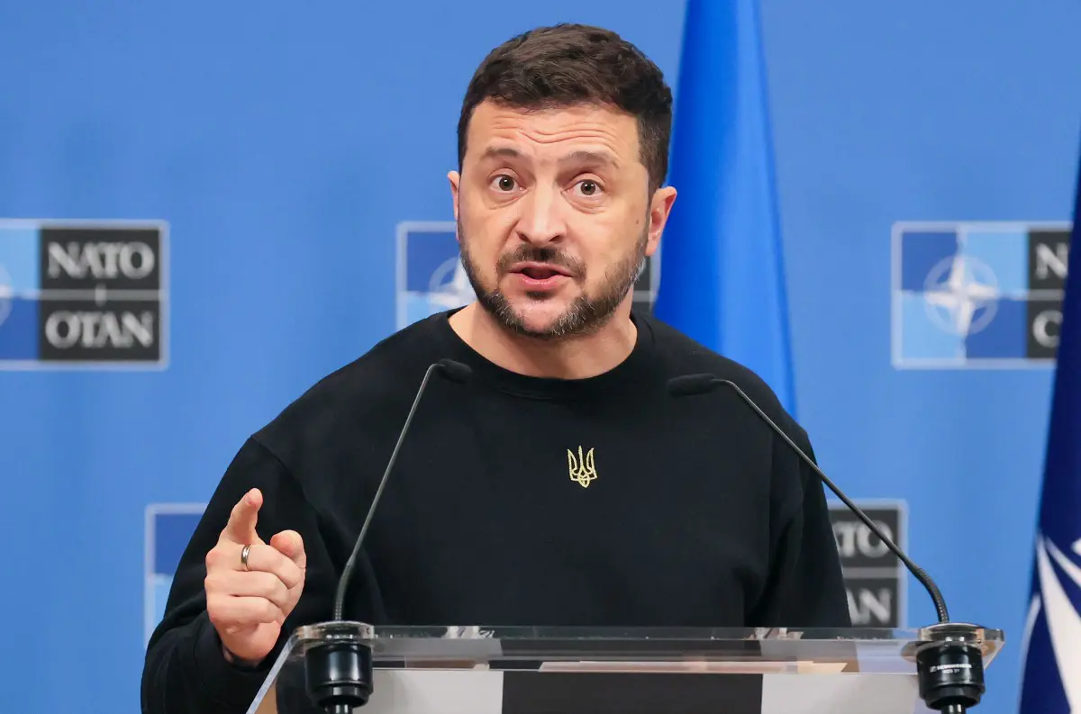 Zelenskyj verí v diplomatický koniec vojny s Ruskom v roku 2025: Ukrajina musí využiť šancu na rokovania + VIDEO