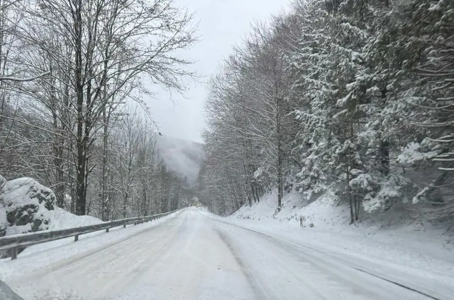 SNEHOVÁ KALAMITA na Slovensku: Uzavreté Donovaly, Šturec a ďalšie priechody!