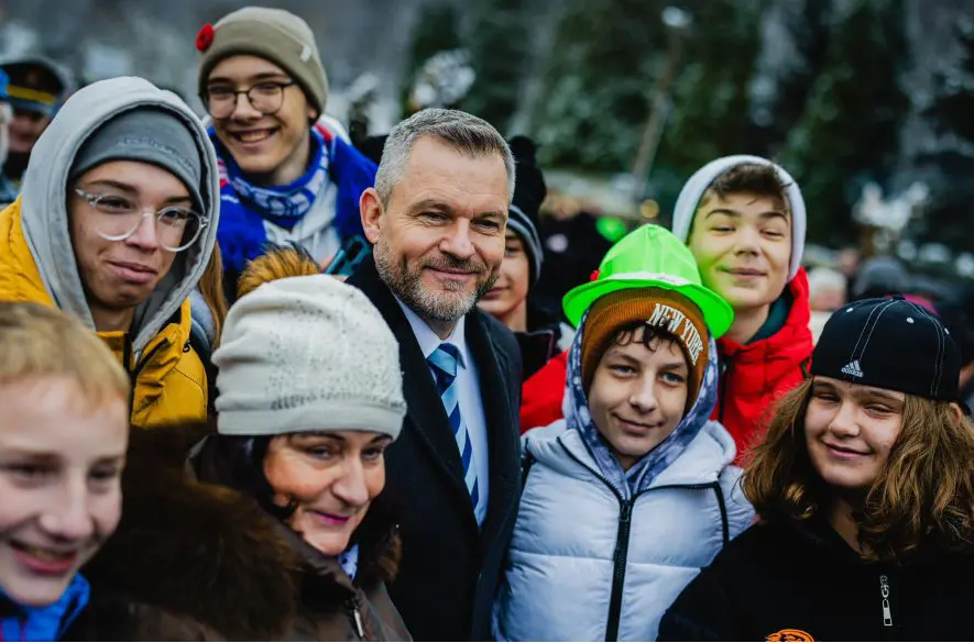 Prezident Pellegrini pozdraví účastníkov Model United Nations v Bratislave