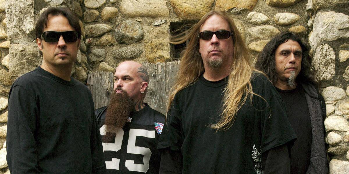 Zomrel Jeff Hanneman z metalovej skupiny Slayer