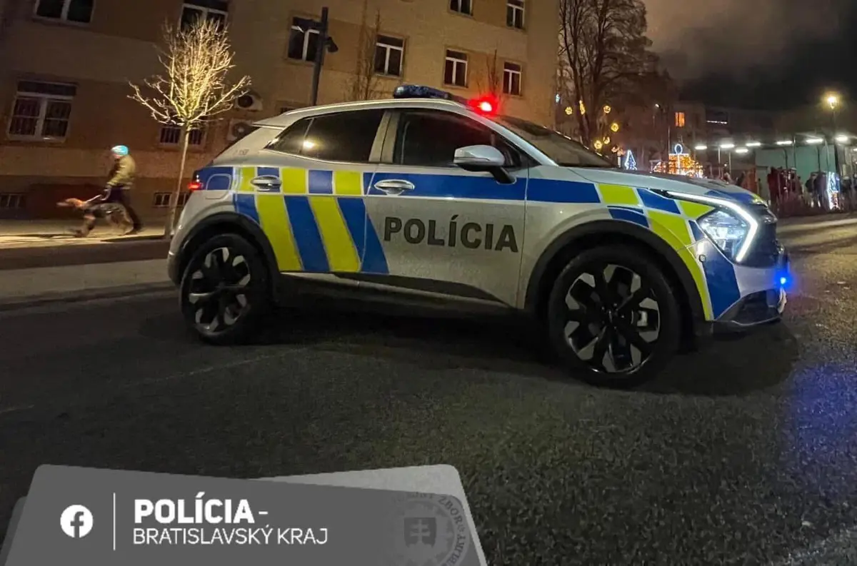 Polícia zadržala podvodníka hľadaného európskym zatýkacím rozkazom za podvody na senioroch!