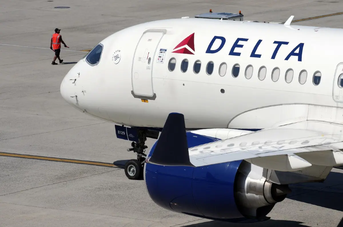 Ľudskosť na palube: Ako Delta Airlines pomohla žene rozlúčiť sa s mamou