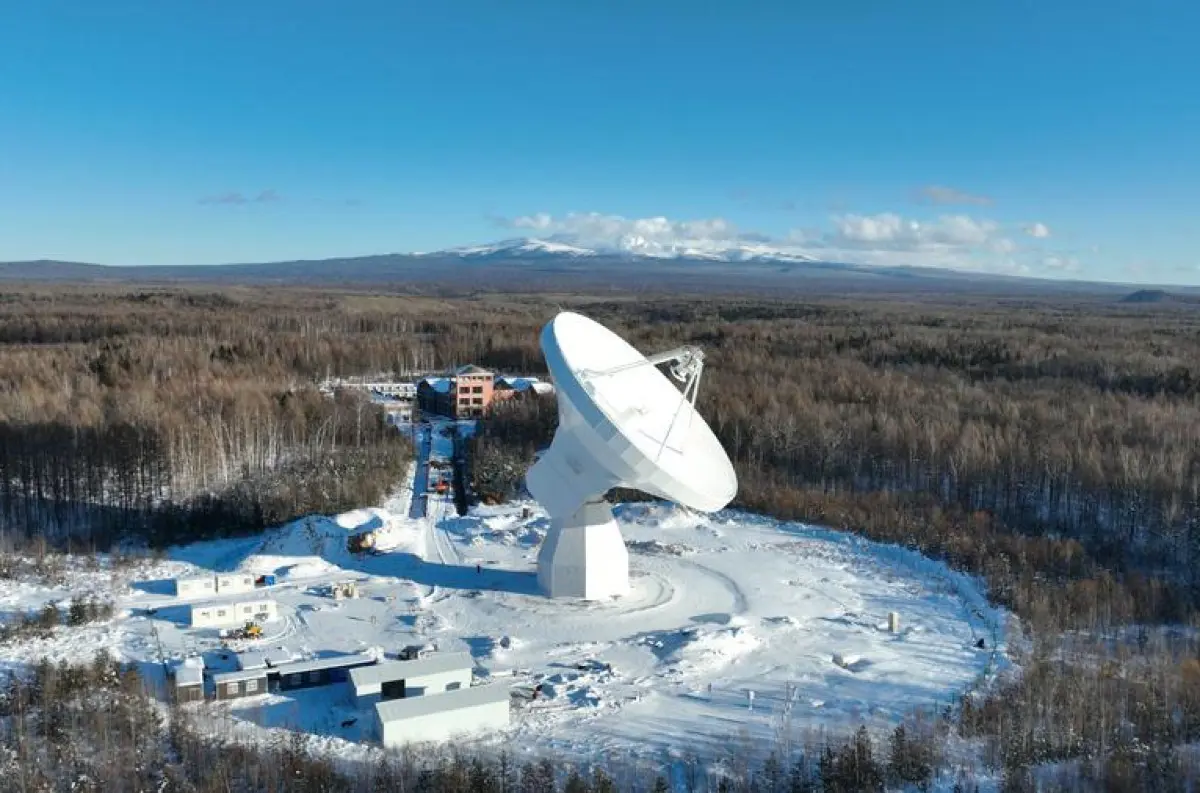 Čína rozširuje svoje astronomické kapacity: Dva nové 40-metrové rádioteleskopy + VIDEO