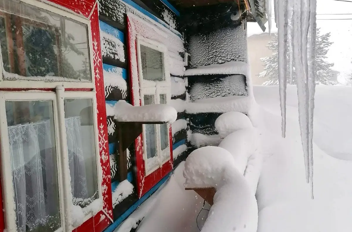 Sever Slovenska cez víkend zasypal sneh, premenil sa na rozprávkovú krajinu!