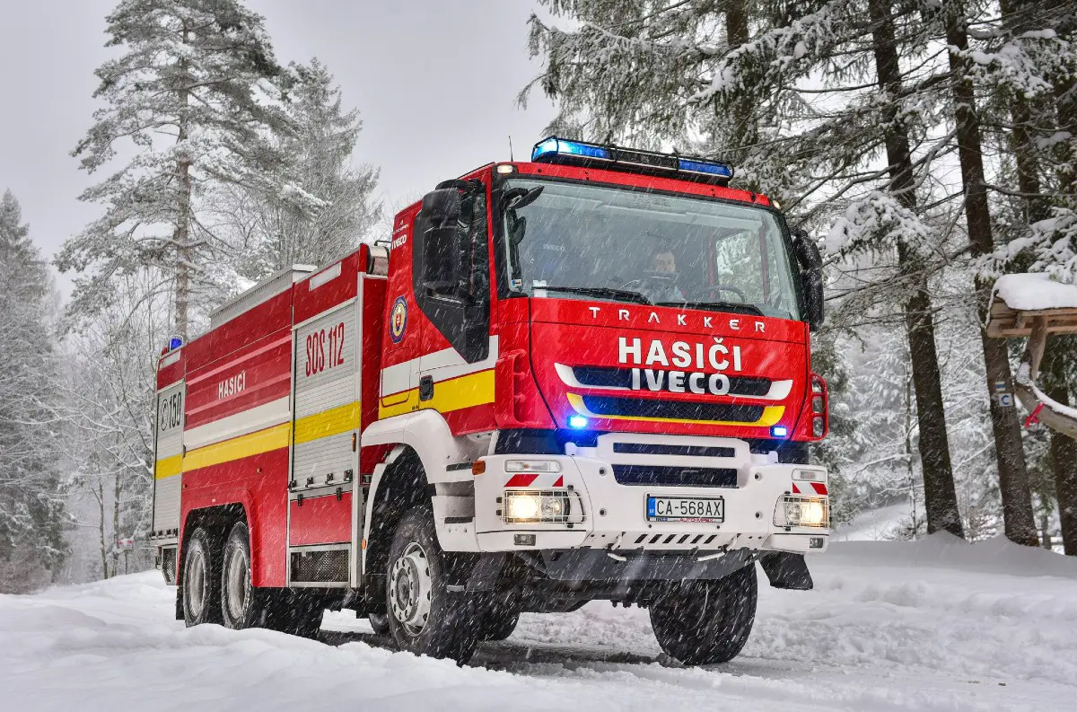 Hasiči na Slovensku zasahovali minulý týždeň 455-krát: Boj s požiarmi, nehodami a nebezpečnými látkami