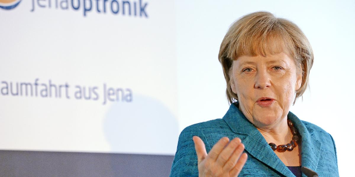 Merkelová a Nemecko nenesú zodpovednosť za šetrenie v EÚ