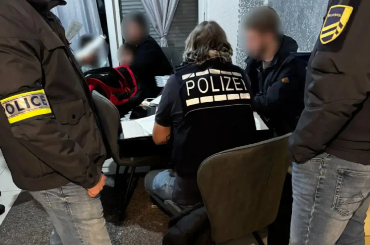 Europol rozbil medzinárodnú sieť obchodníkov s ľuďmi: Násilné praktiky a falošné sľuby zlomili životy obetí