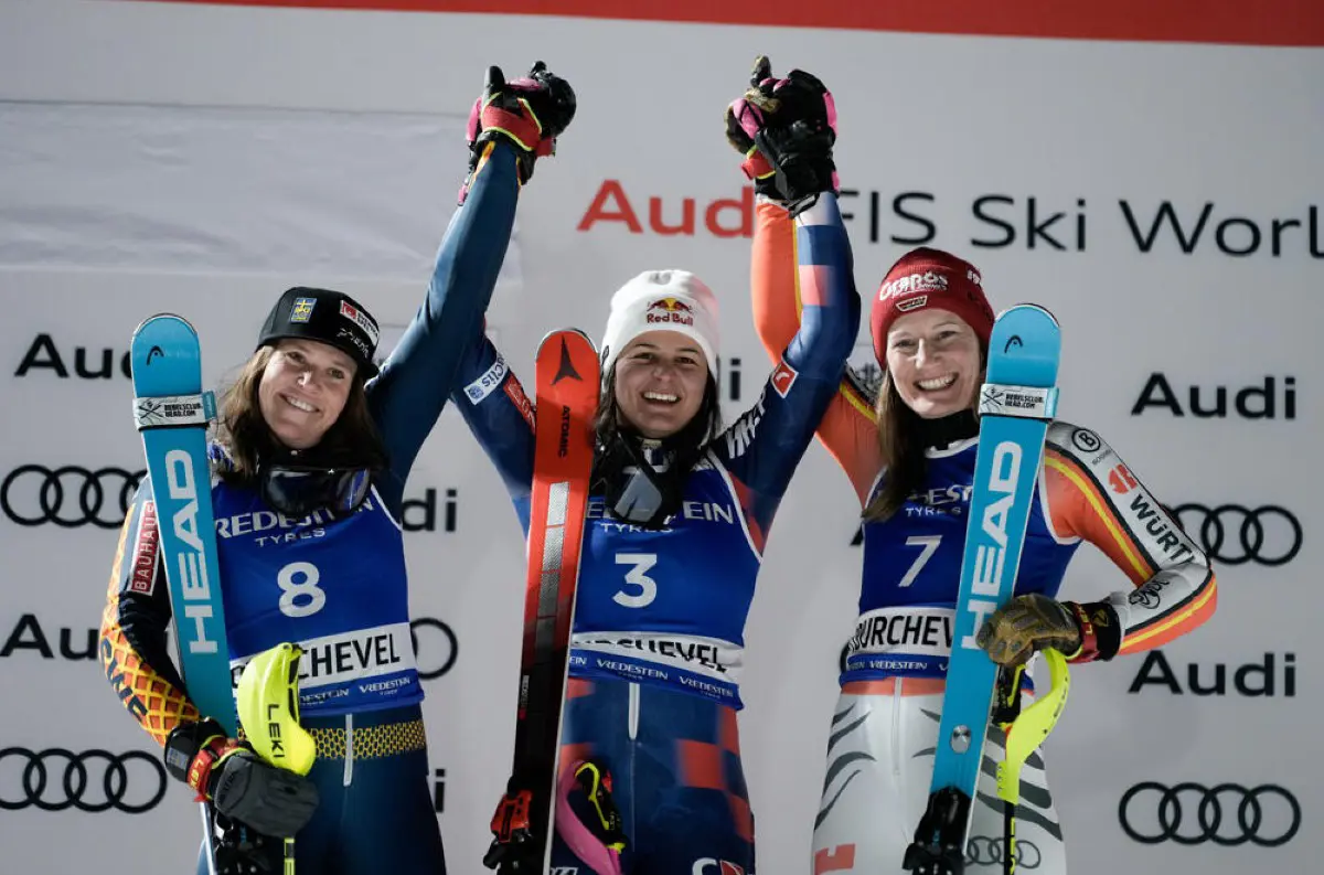 Chorvátska hviezda Zrinka Ljutičová ovládla slalom v Courcheveli s veľkým náskokom, Schiffrinová až desiata +VIDEO