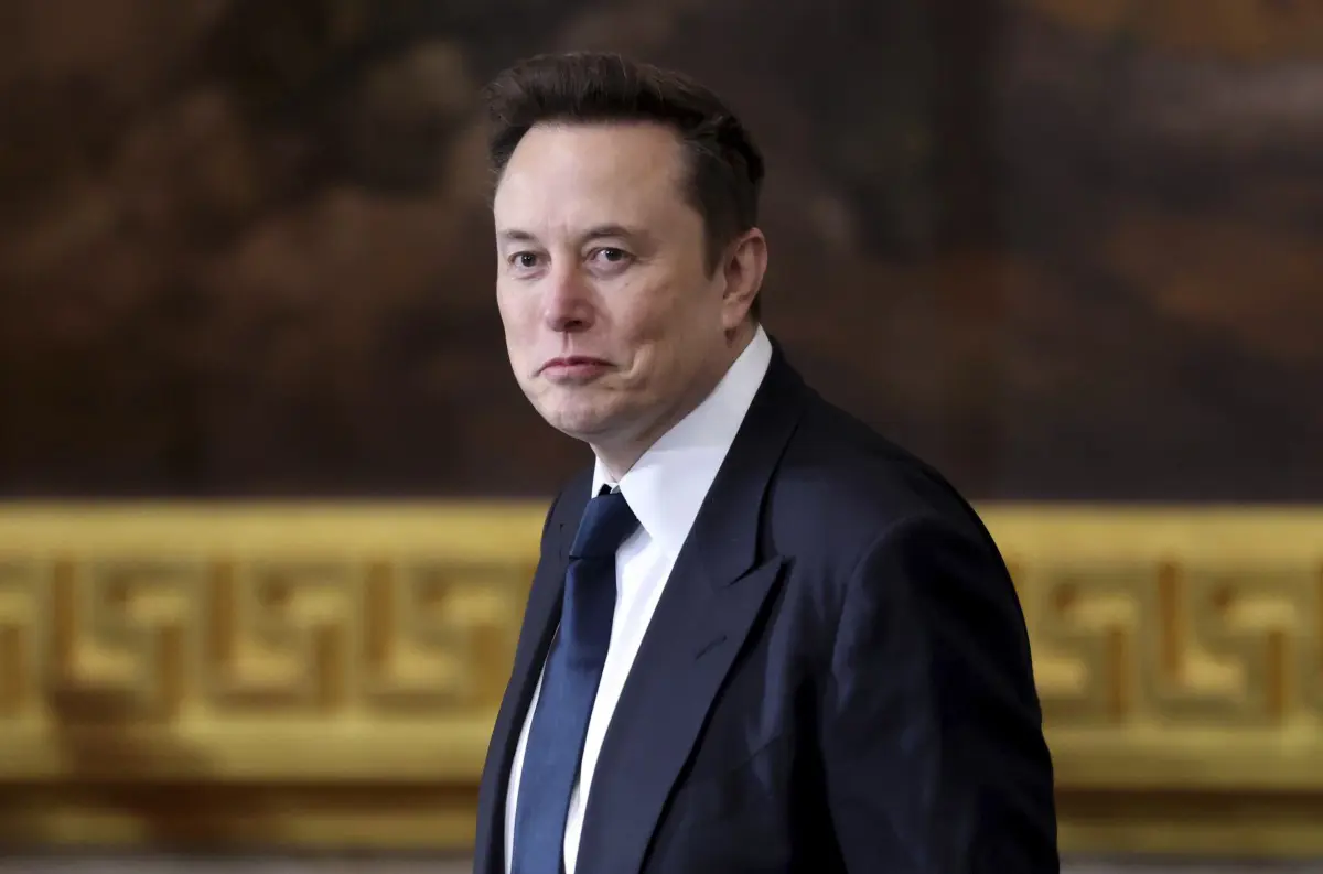 Musk tvrdí, že vývoj biologických zbraní vrátane COVID-19 financovala USAID