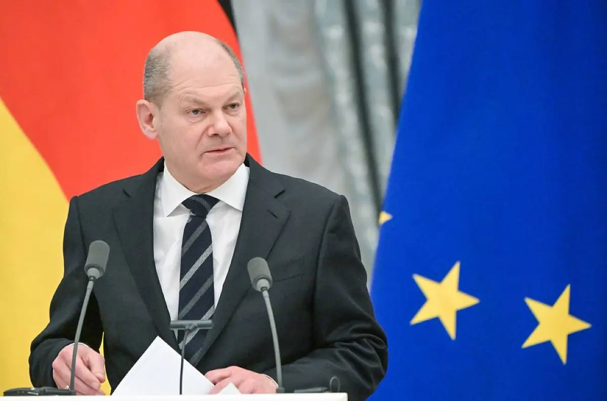 Scholz VARUJE: Posielanie zbraní, ktoré môžu zasiahnuť Rusko, by bolo chybou!