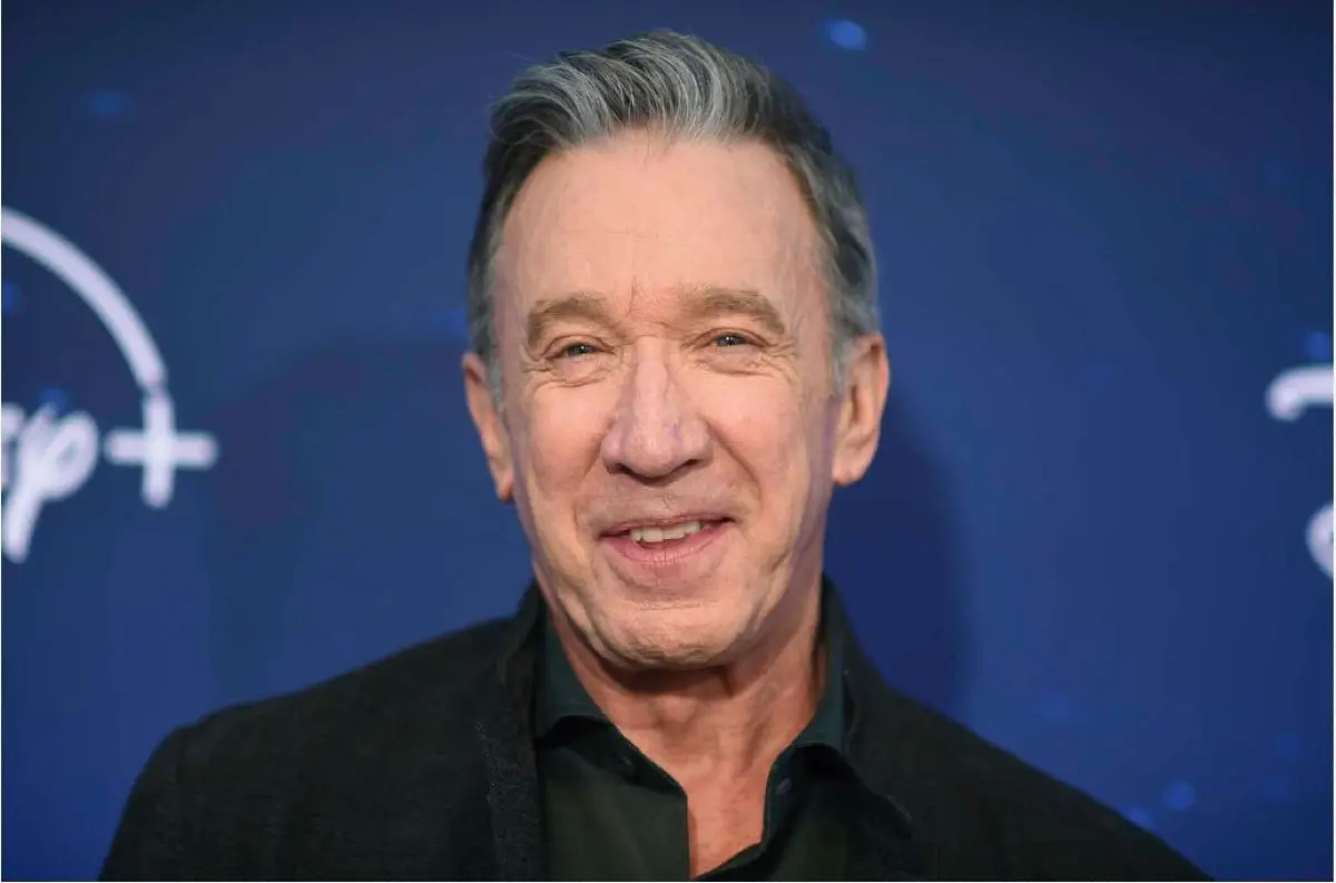 Tim Allen sa na sociálnych sieťach pochválil, že dočítal Starý zákon: "Bol to ohromujúci, pokorný zážitok!"