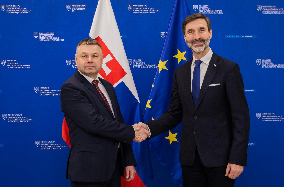 Nový veľvyslanec Peter Bak: Slovensko a Slovinsko posilňujú vzťahy a spoluprácu