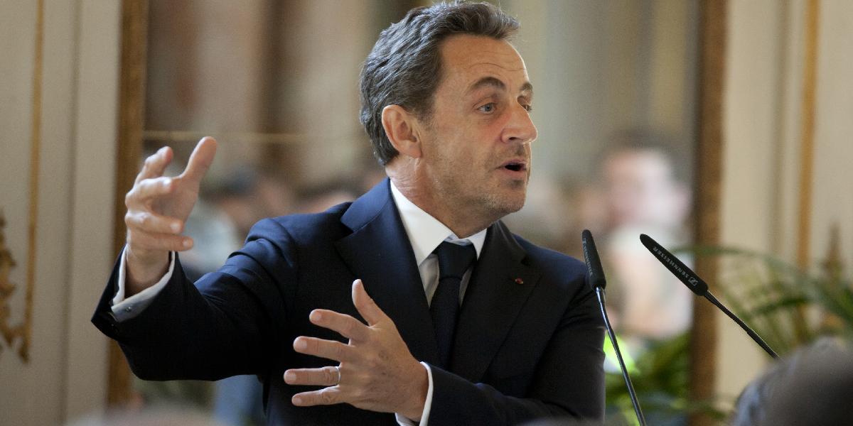 Sebavedomý Sarkozy: Je v záujme Francúzska, aby som sa vrátil do politiky