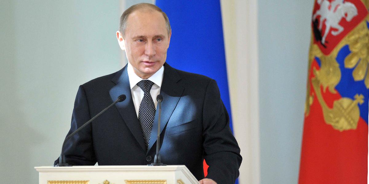Ruským poslancom odzvonilo: Putin im zakázal zahraničné účty