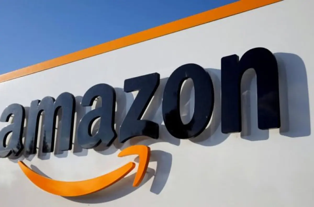 Amazon plánuje prepustiť 14 000 manažérov v roku 2025: Reorganizácia pre efektivitu a úspory! +VIDEO
