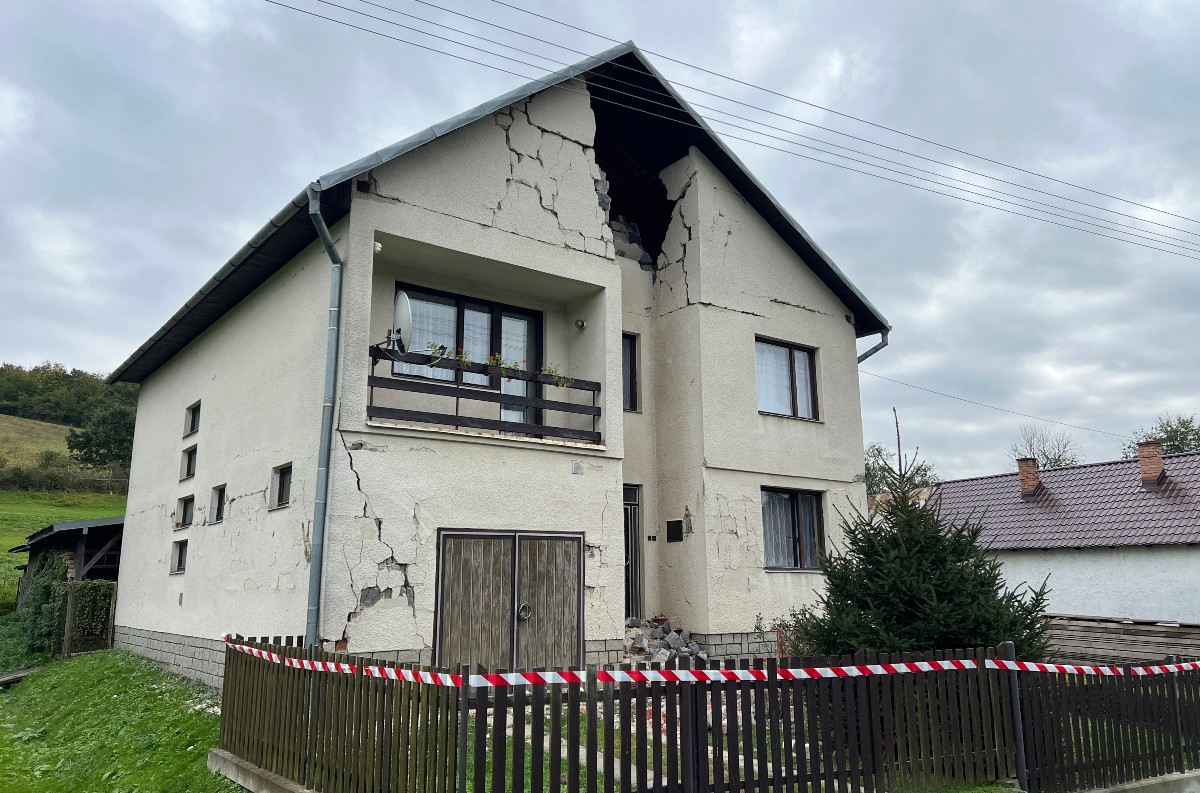 Slovensko zaznamenáva zemetrasenia a zosuvy: Aké sú riziká?