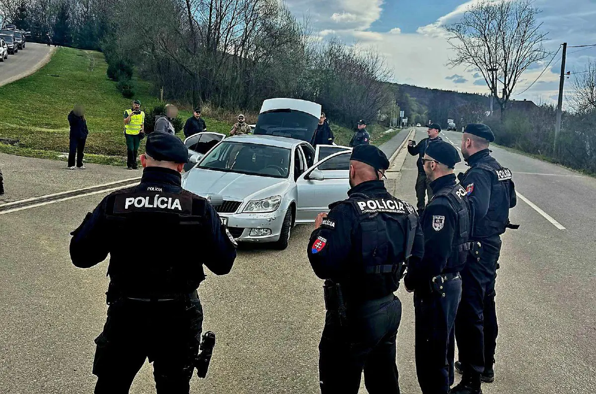 KRIMI: Brutálna lúpež, opití vodiči, násilie aj krádež psa. Polícia v Prešovskom kraji mala opäť plné ruky práce!