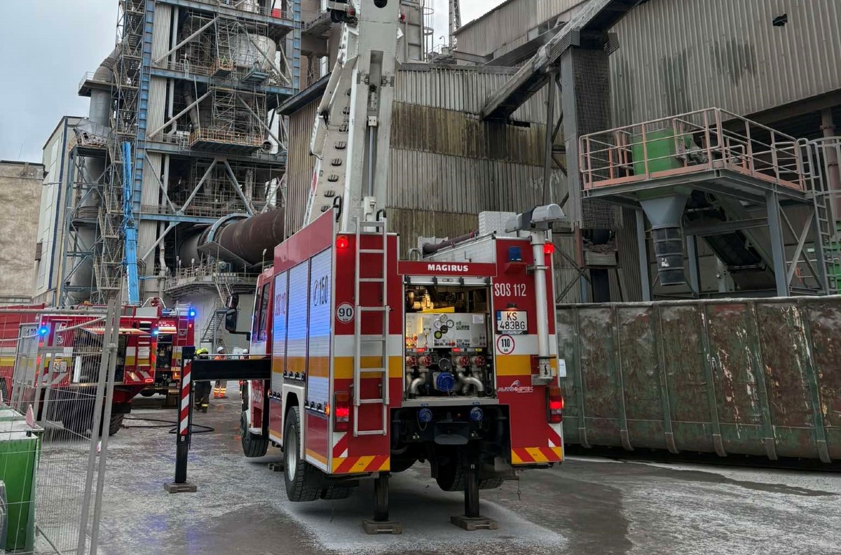 Požiar v cementárni za Turnou nad Bodvou: Škody dosiahli 50 000 eur