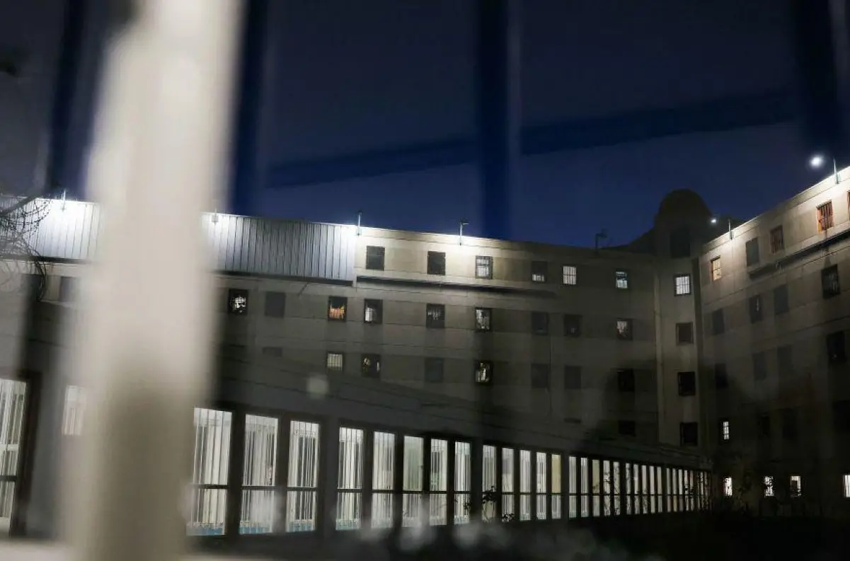 Útoky na francúzske väznice: Mafie reagujú na tvrdý boj proti drogám!