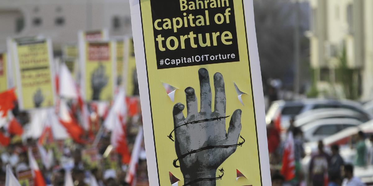 Tisíce demonštrovali proti údajnému mučeniu väzňov