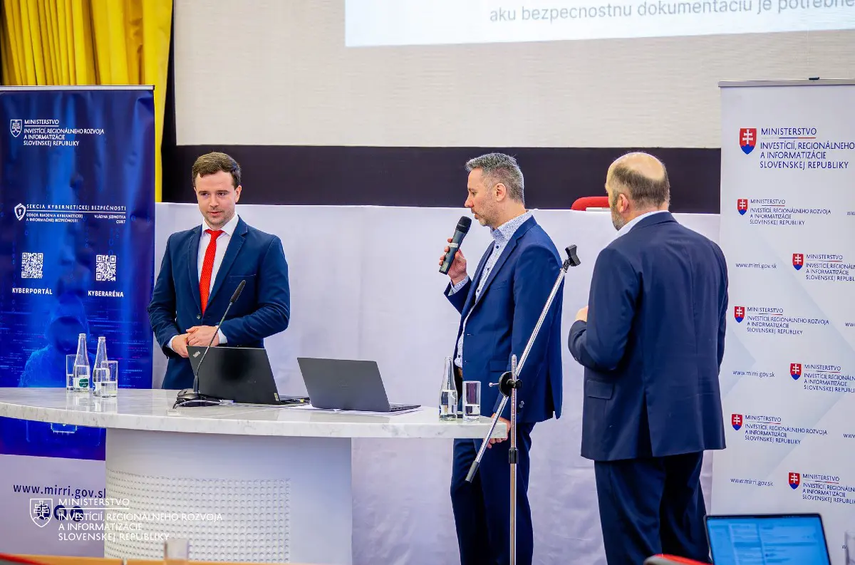 KyberTour 2025 mieri na východ Slovenska: Praktické riešenia kybernetickej bezpečnosti prichádzajú do Košíc a Prešova