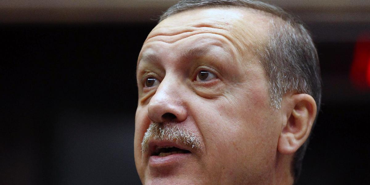 Zabijak Erdogan chce donútiť USA k intervencii, tvrdí minister