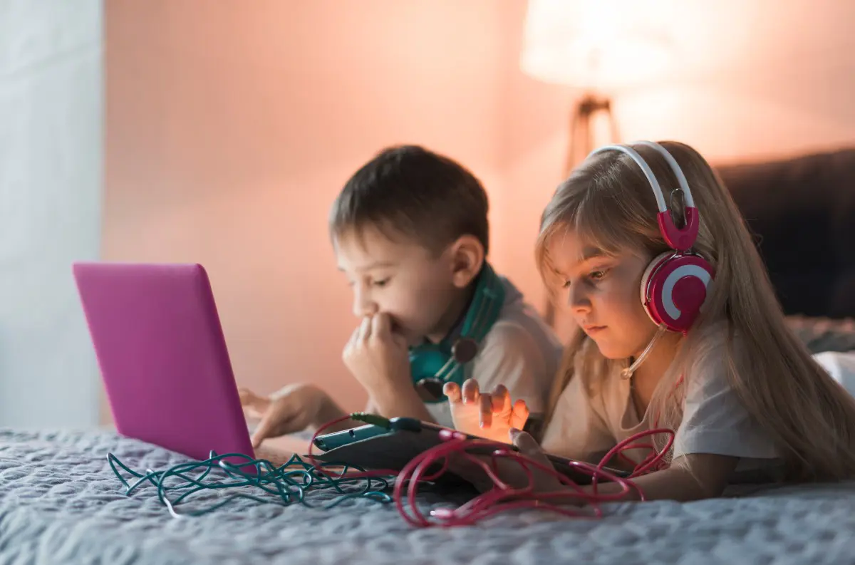 Digitálne detstvo: Ako technológie ovplyvňujú vývoj a správanie dnešných detí