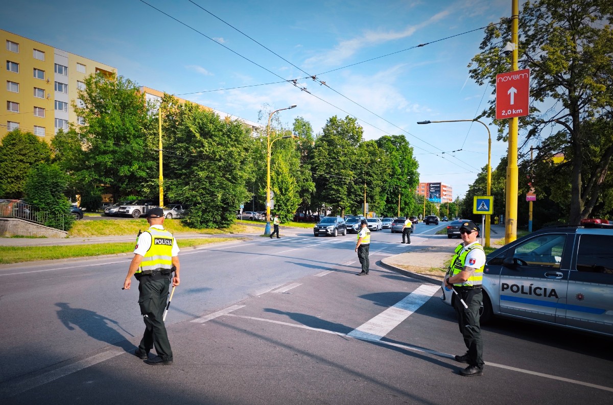 Veľké dopravné obmedzenia na diaľniciach D1 a D2 cez víkend: Pozrite si presné časy a obchádzky