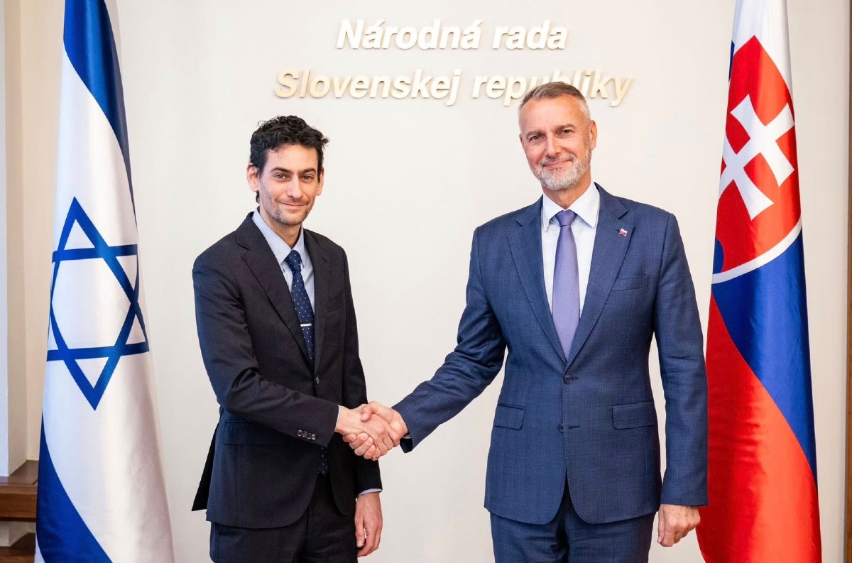 Raši prijal nového veľvyslanca Izraela. Slovensko chce prehĺbiť